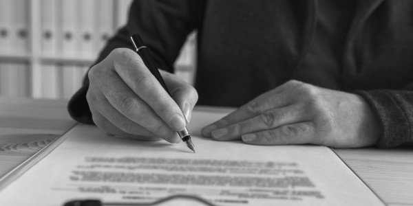 Delitos Contra Administración Pública / Justicia Parcent · Tráfico de Influencias